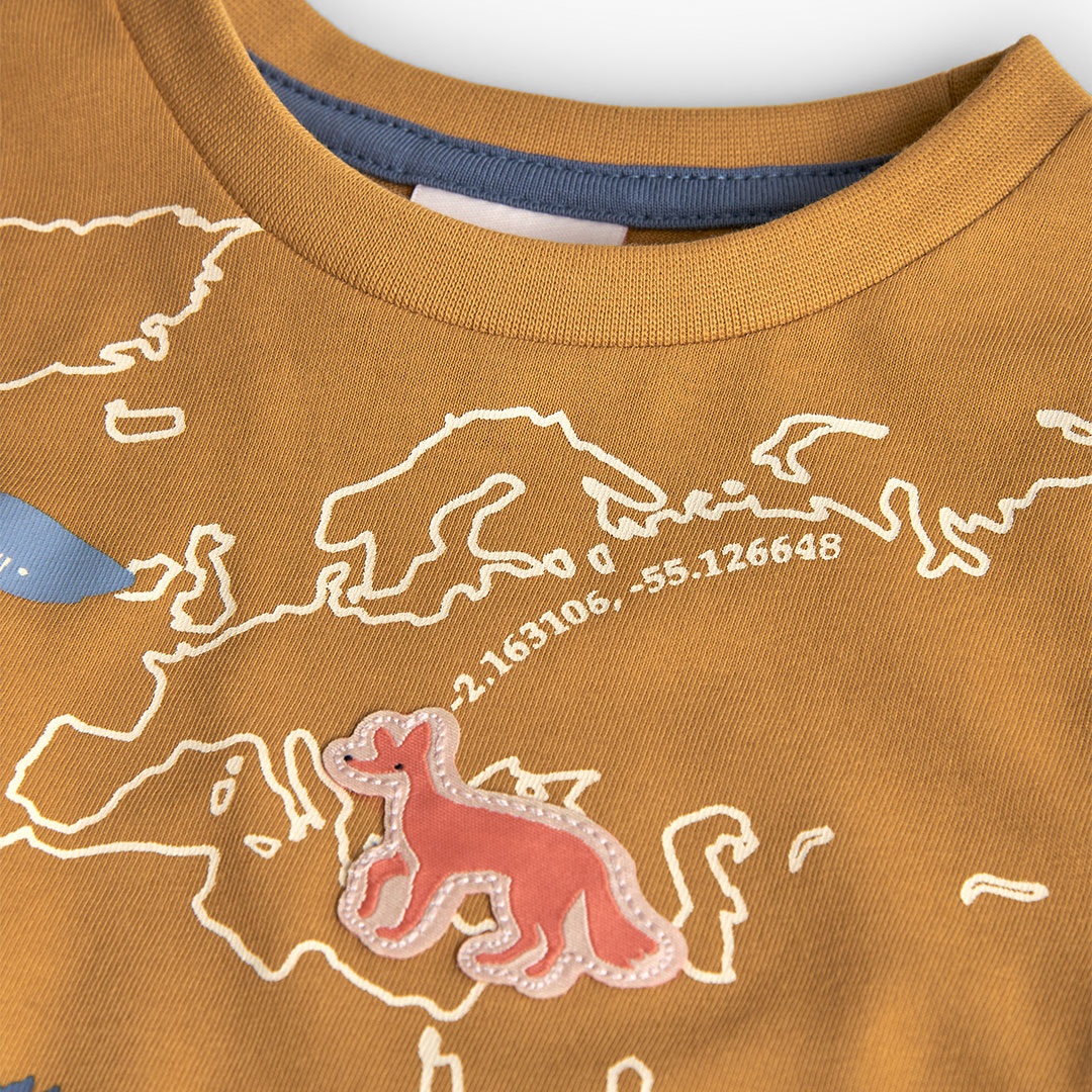Animal Map Shirt with Appliques 3