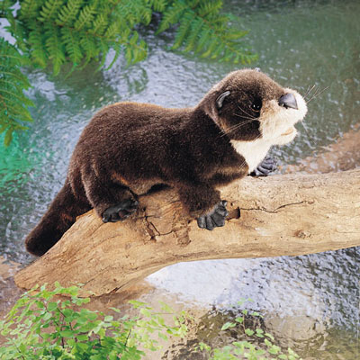 River Otter puppet by Folkmanis 1