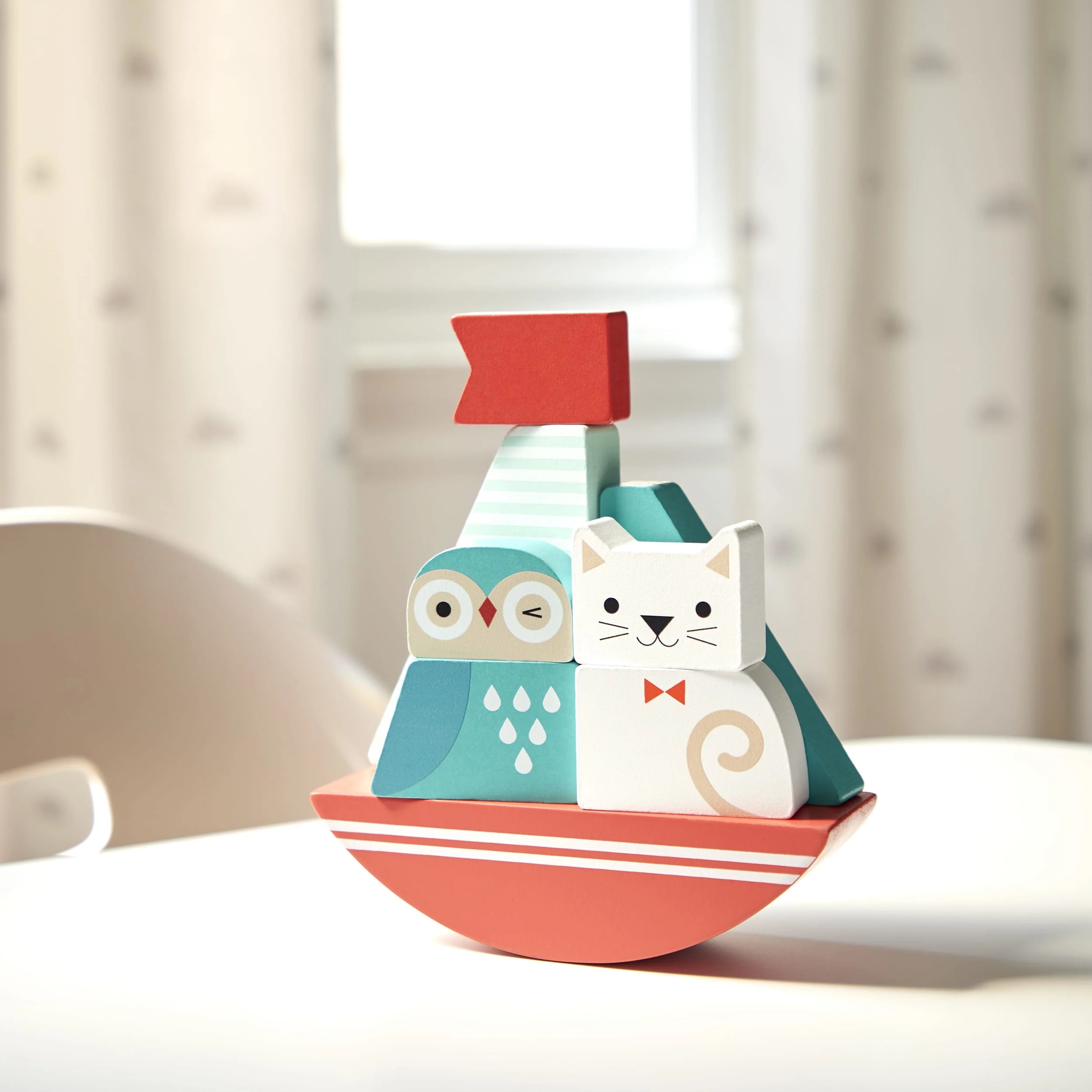 Owl & the Pussy-Cat Wooden Stacking Toy 4